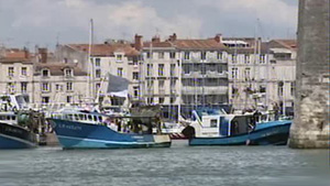 pecheurs_bloquant_le_port_de_la_rochelle_19-05-2008 Pêcheurs bloquant le port de La Rochelle le 19 Mai 2008